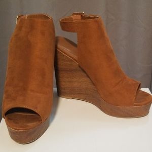 Charlotte Russe Cognac Wedge